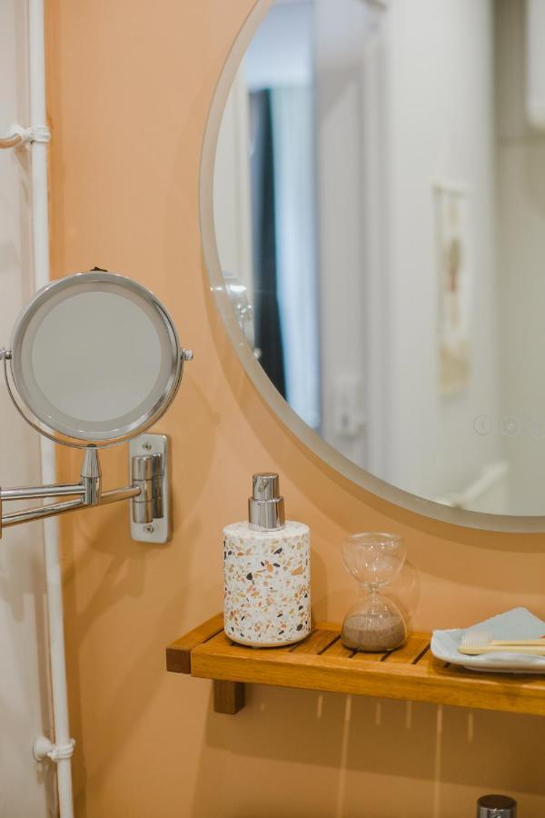 Passage De L'Horloge Apartment Оксер Екстериор снимка
