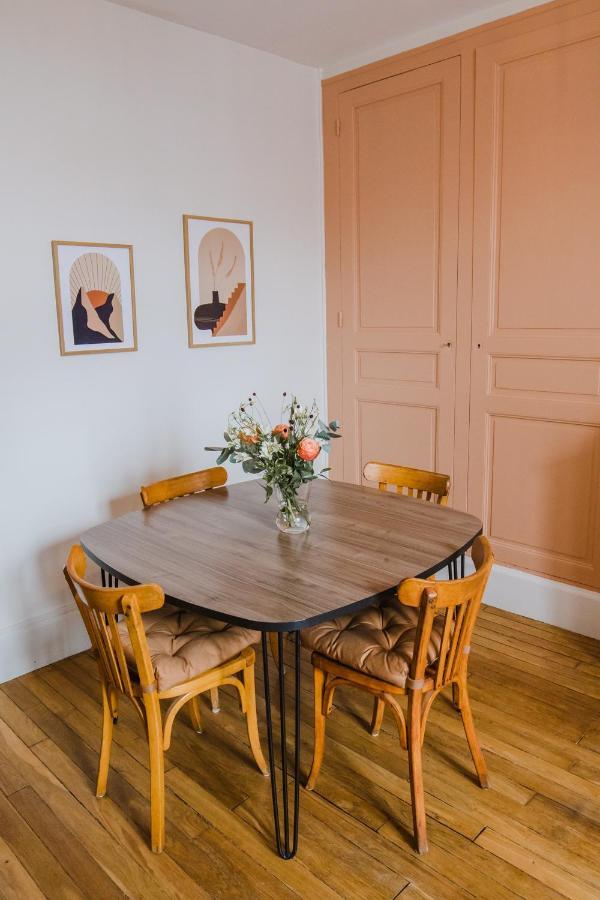 Passage De L'Horloge Apartment Оксер Екстериор снимка