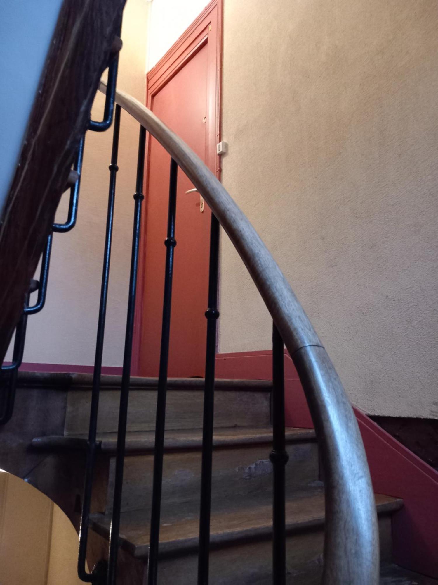 Passage De L'Horloge Apartment Оксер Екстериор снимка